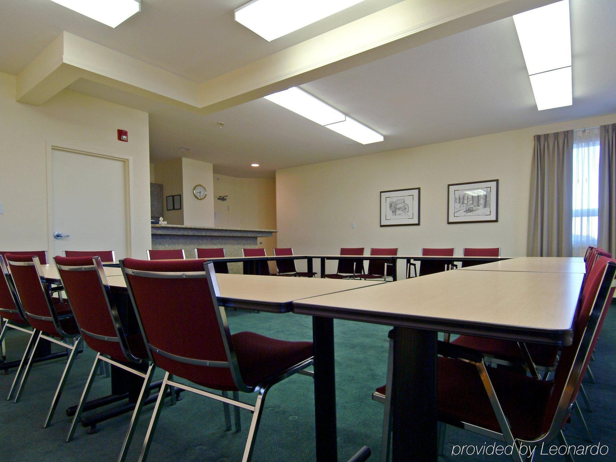 Lakeview Inns & Suites - Okotoks Facilidades foto